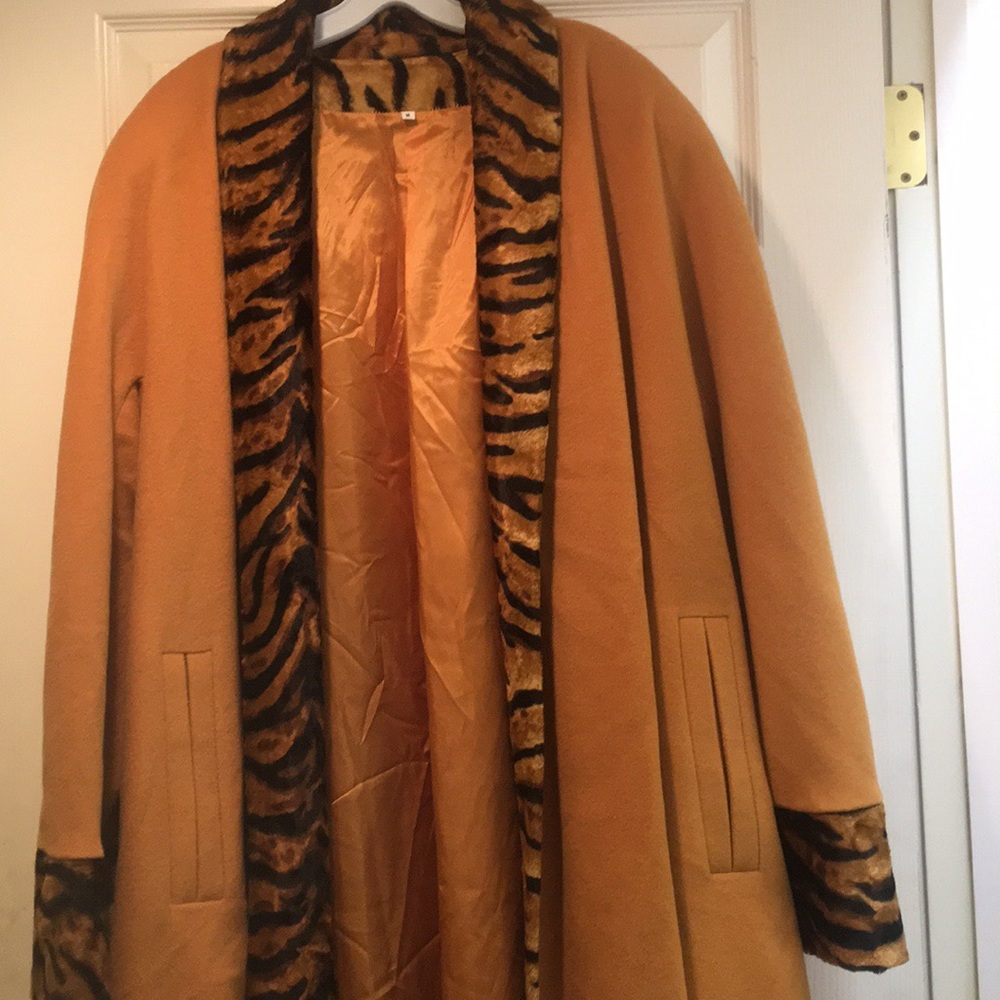Vintage 1960’s 100% Italian wool swing coat